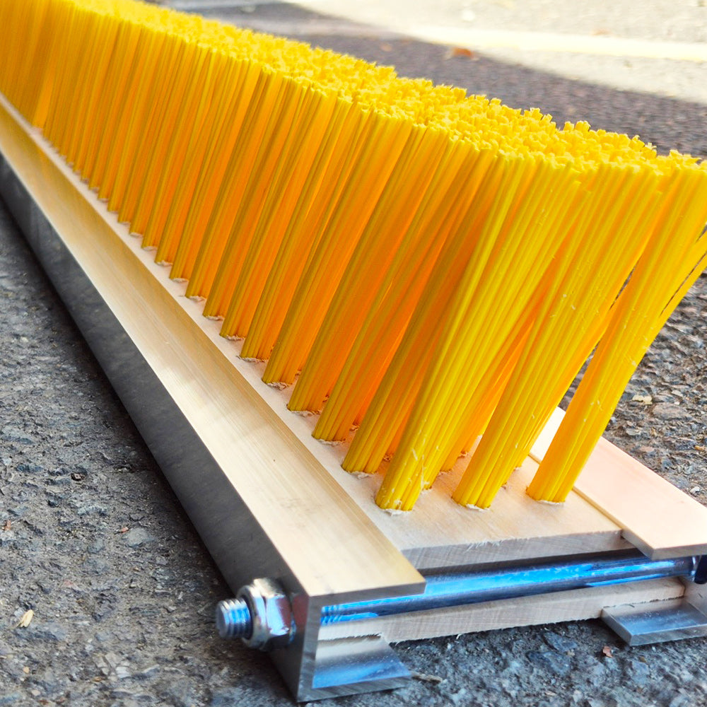 PADEL Court Drag Brush