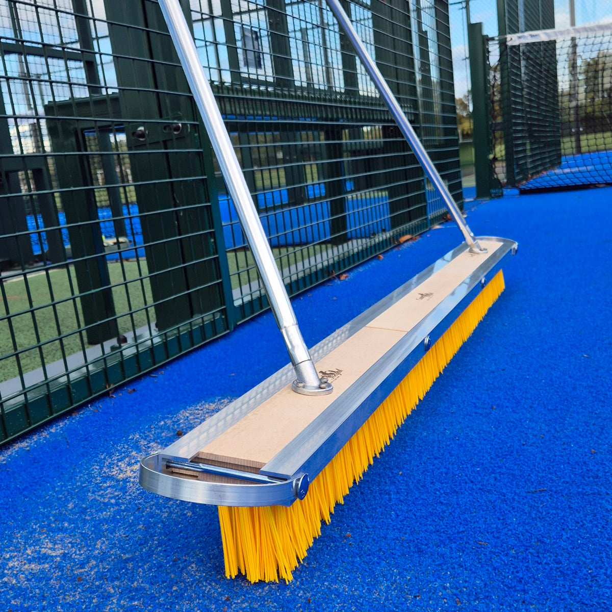 PADEL Court Drag Brush
