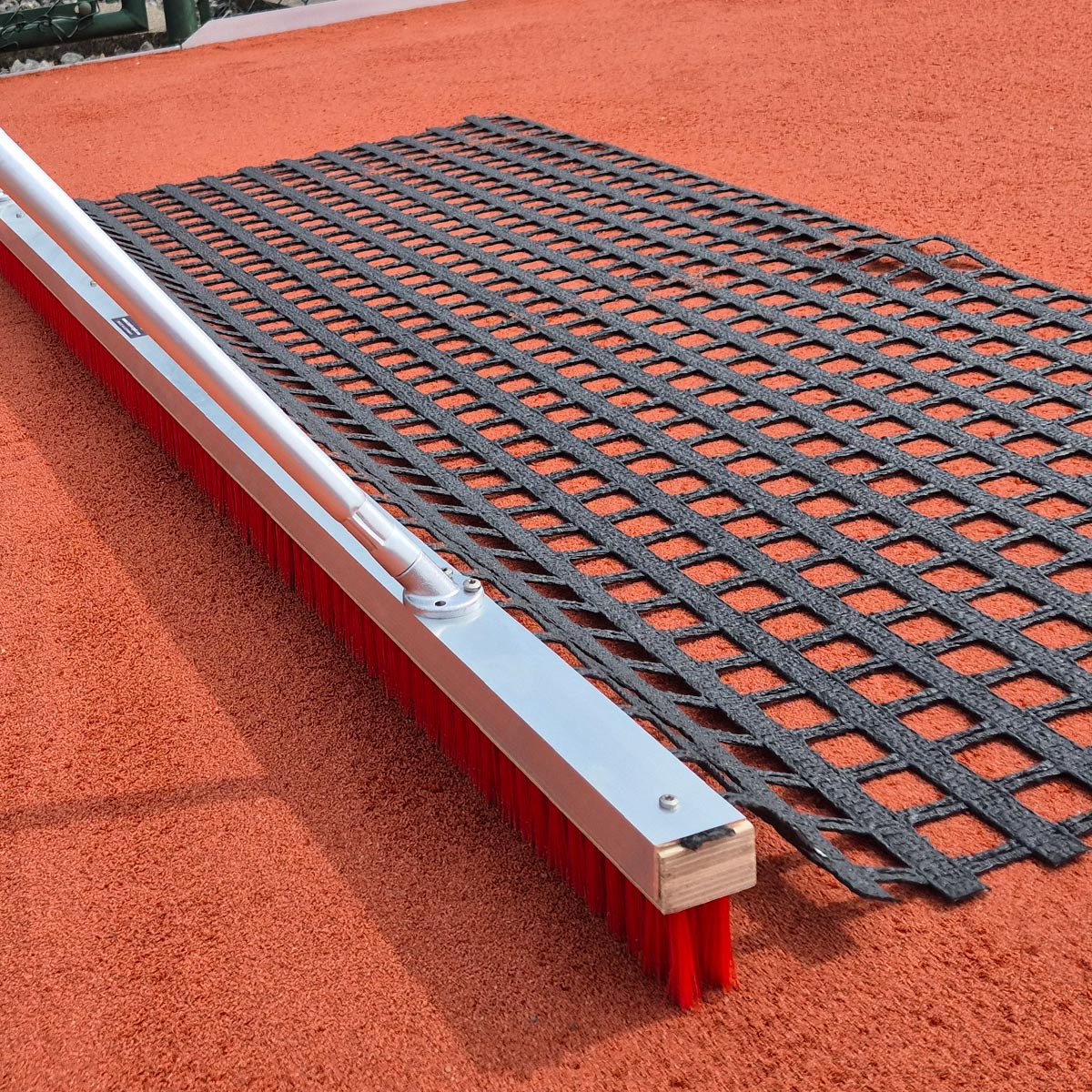 COMBI Drag Brush & Mat for Artificial Clay Courts