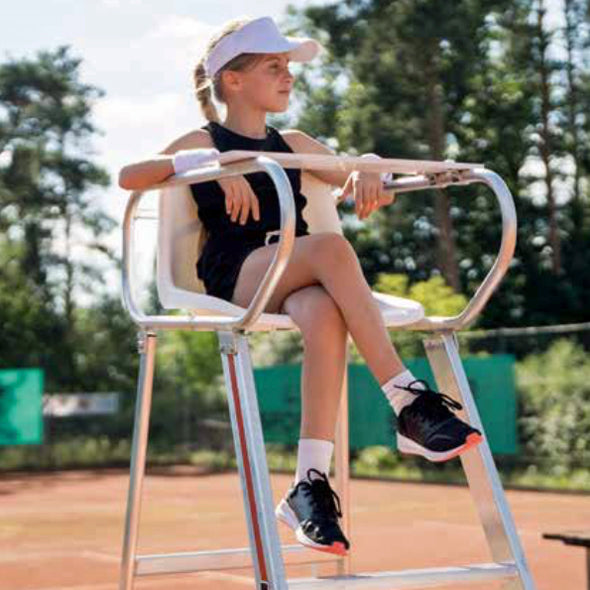 DELUXE Aluminium Umpire Chair